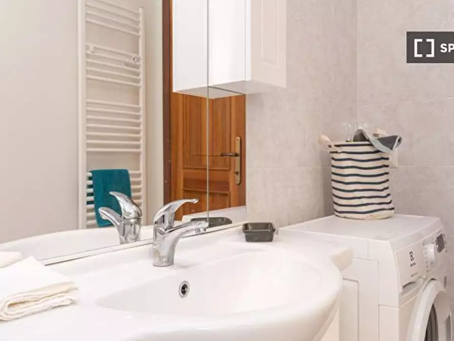 Immagine 9 di Camera condivisa in affitto  in Corso Magenta a Milano