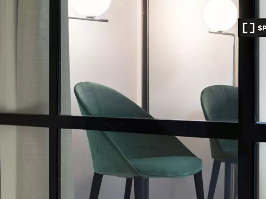 Immagine 7 di Appartamento in affitto  in Via Camillo Cavour a Firenze