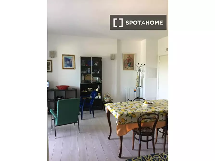 Immagine 8 di Camera condivisa in affitto  in Via di Bravetta a Roma