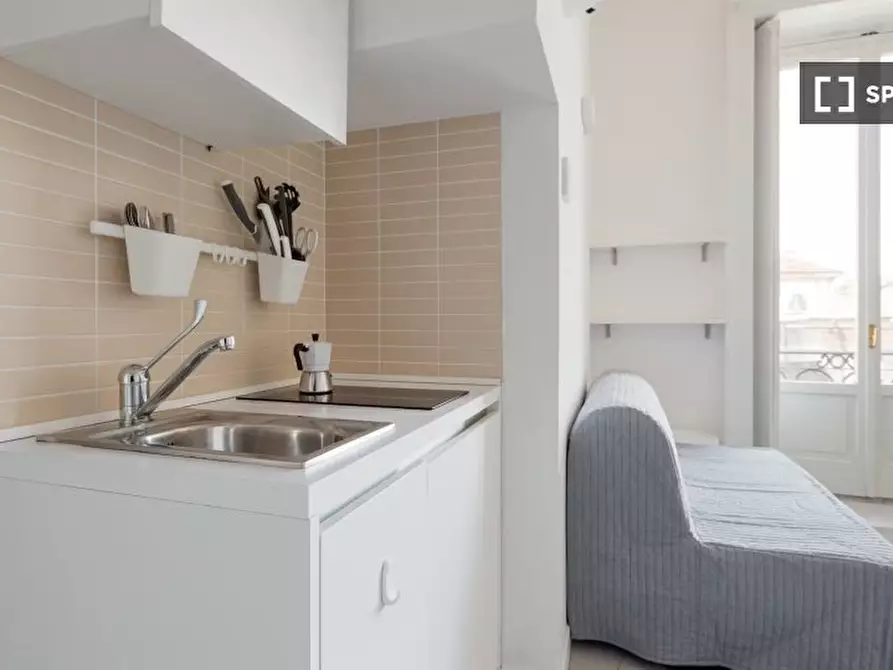 Immagine 3 di Ufficio in affitto  in Corso Magenta a Milano