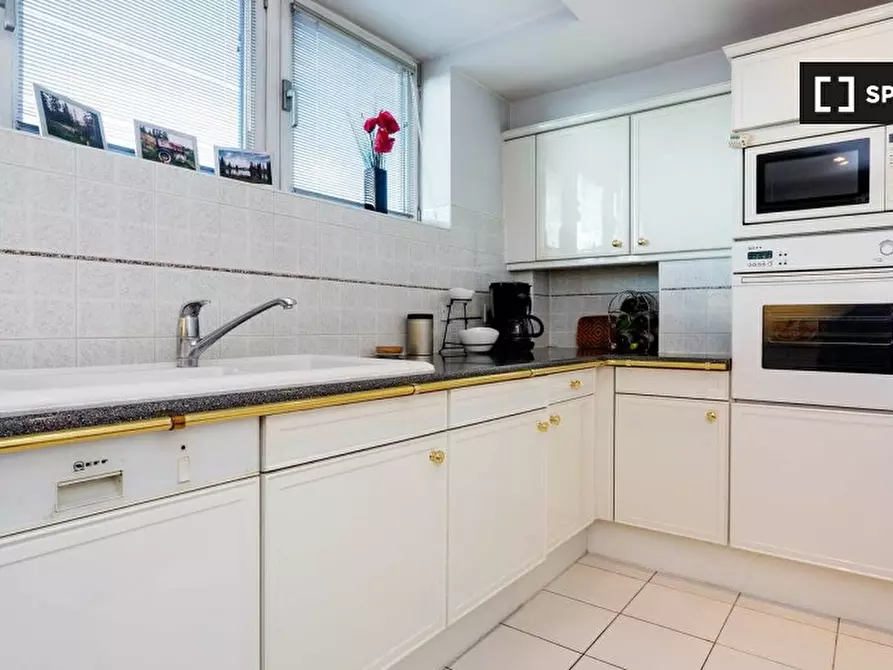 Immagine 8 di Appartamento in affitto  in Flat Blazer Court a Paddington