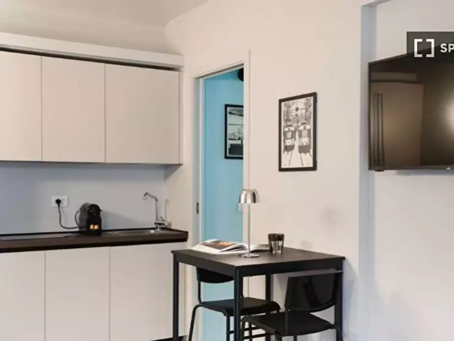 Immagine 9 di Camera condivisa in affitto  in Via Accademia Albertina a Torino