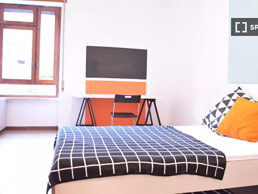 Immagine 17 di Camera condivisa in affitto  in Via Tigelliob a Cagliari