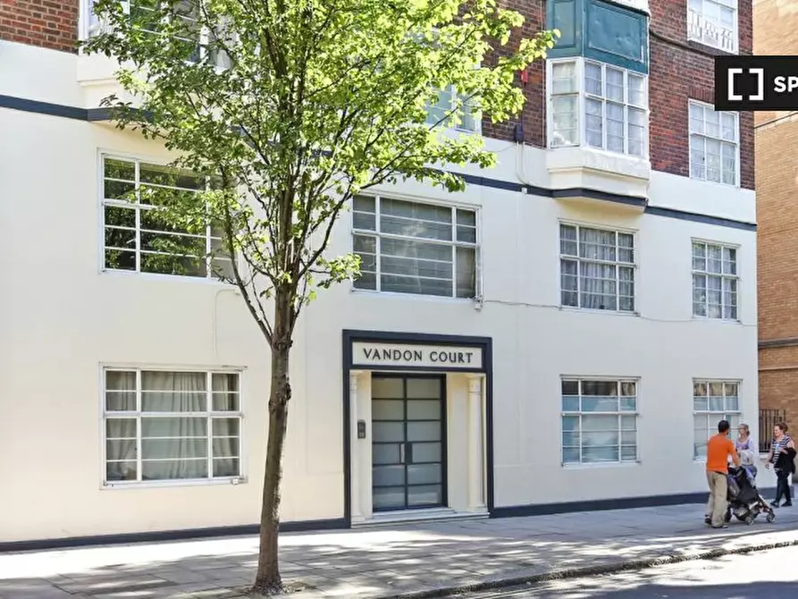 Immagine 6 di Ufficio in affitto  in Petty France a 