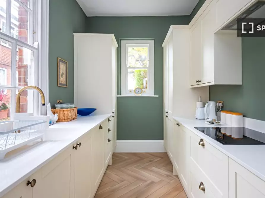 Immagine 14 di Appartamento in affitto  in Putney Hill a Wandsworth