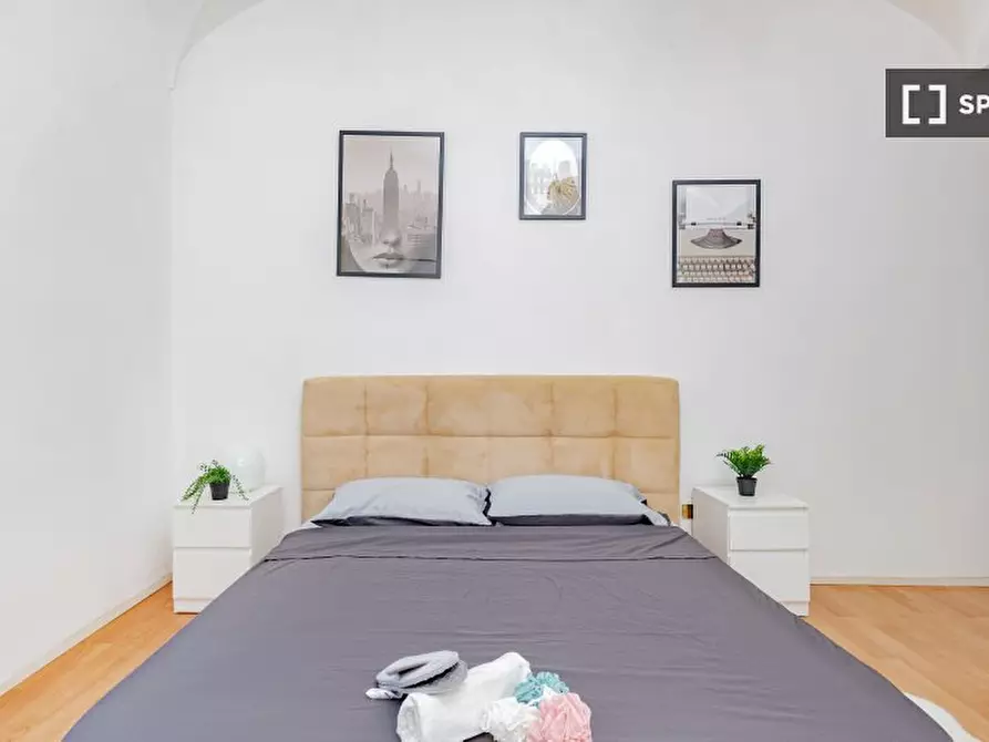 Immagine 4 di Camera condivisa in affitto  in Via Cesare Battisti a Milano