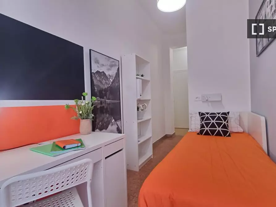 Immagine 5 di Camera condivisa in affitto  in Lungotevere di Pietra Papa a Roma