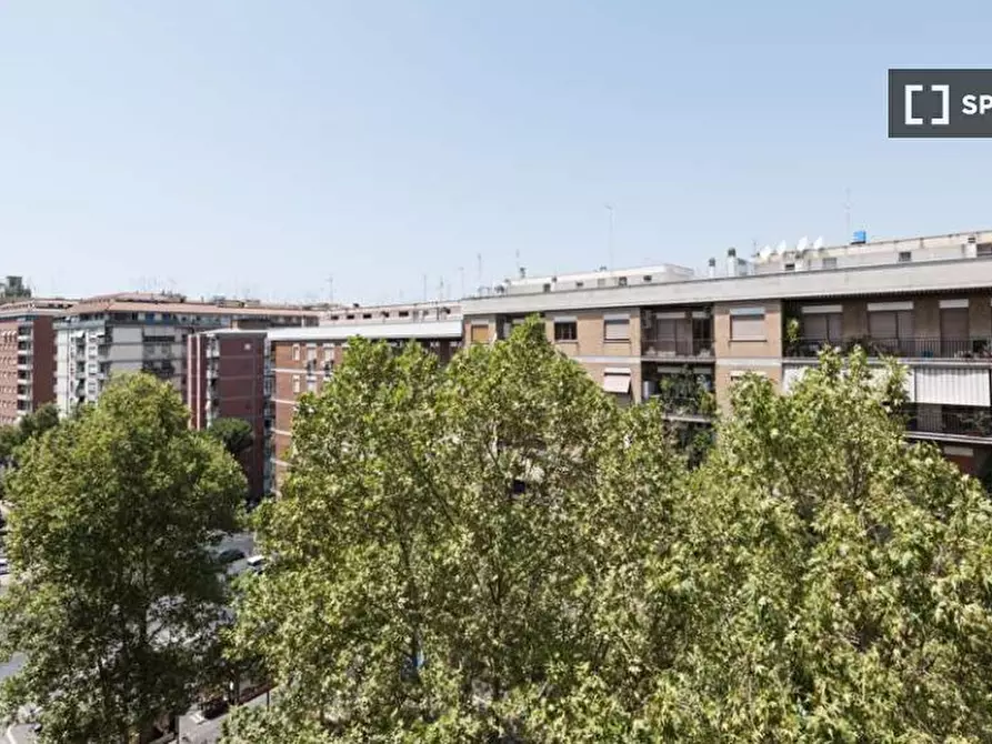 Immagine 18 di Camera condivisa in affitto  in Via Nocera Umbra a Roma