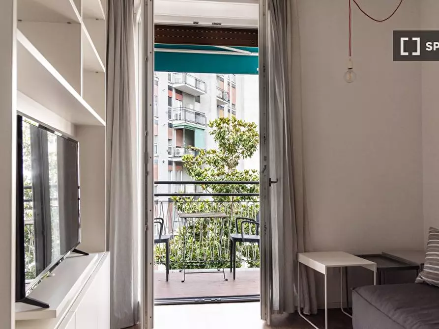 Immagine 6 di Appartamento in affitto  in Viale Brenta a Milano