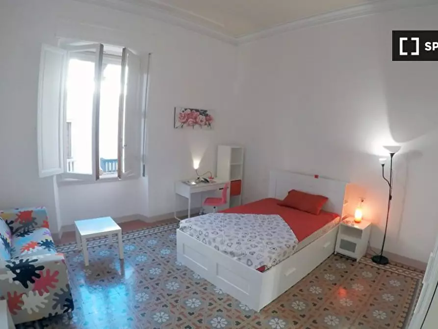 Immagine 2 di Camera condivisa in affitto  in Via Zara a Firenze