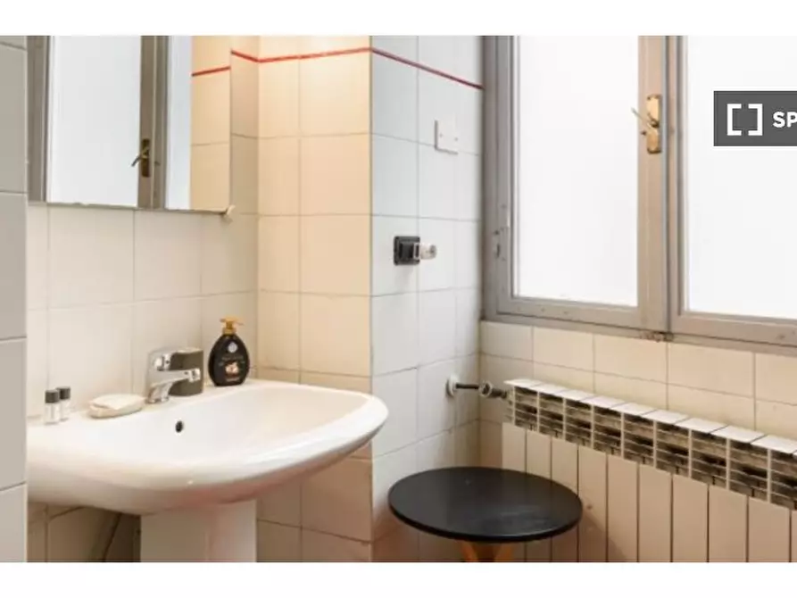 Immagine 16 di Appartamento in affitto  in Lungarno delle Grazie a Firenze