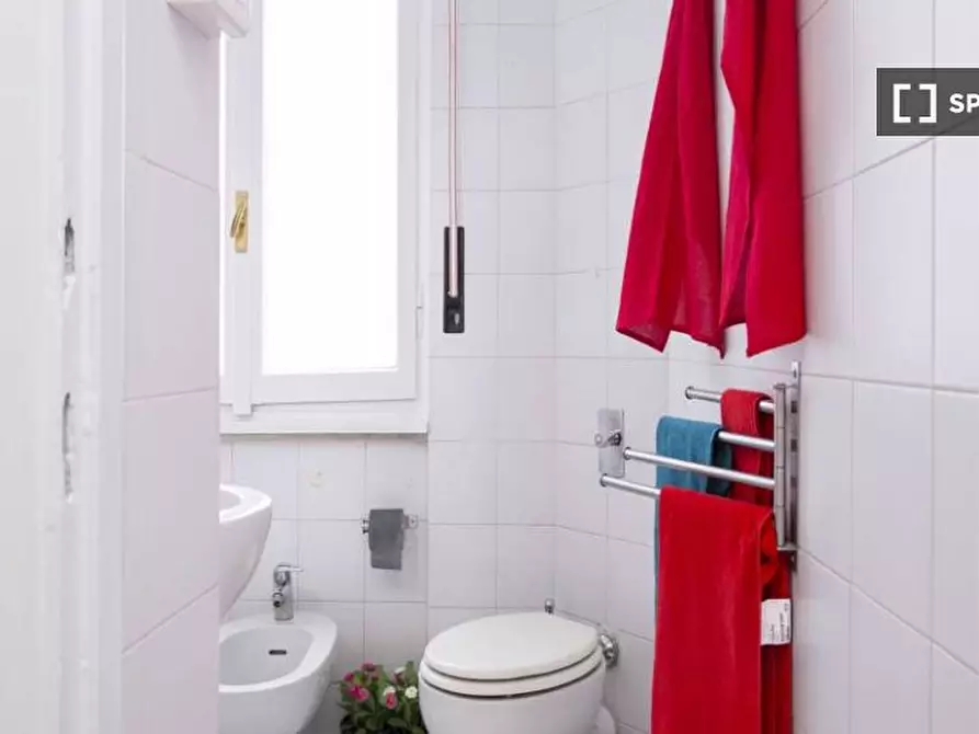 Immagine 15 di Camera condivisa in affitto  in Via Salvatore Barzilai a Milano