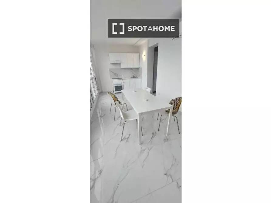 Immagine 3 di Appartamento in affitto  in Via Giulio e Corrado Venini a Milano