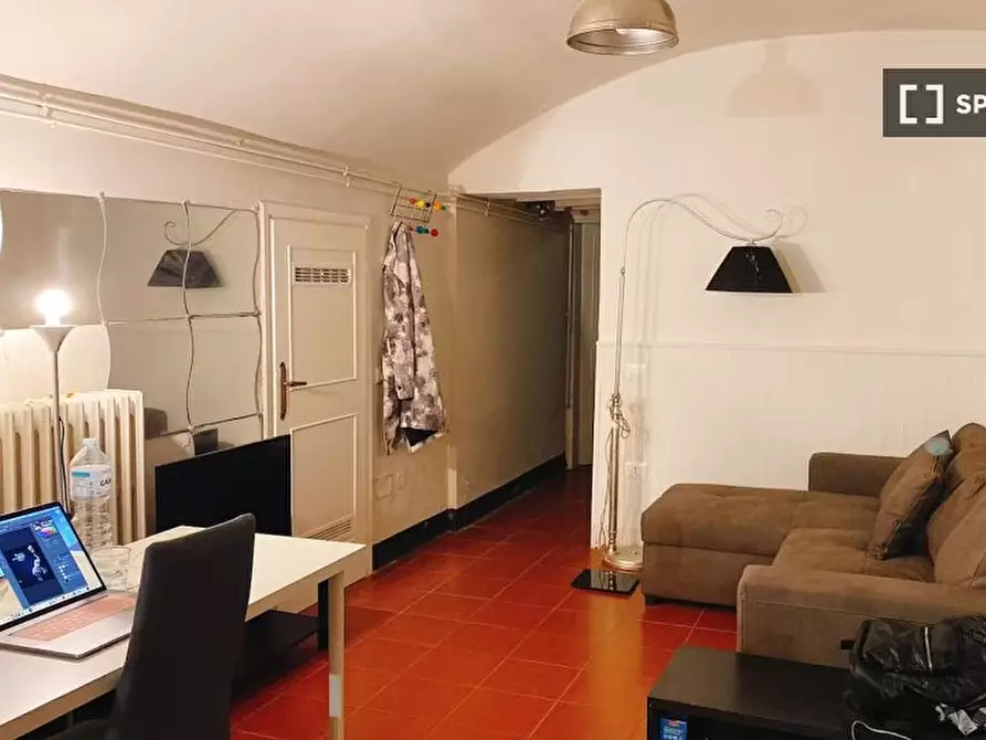 Immagine 1 di Appartamento in affitto  in Lungarno Amerigo Vespucci a Firenze