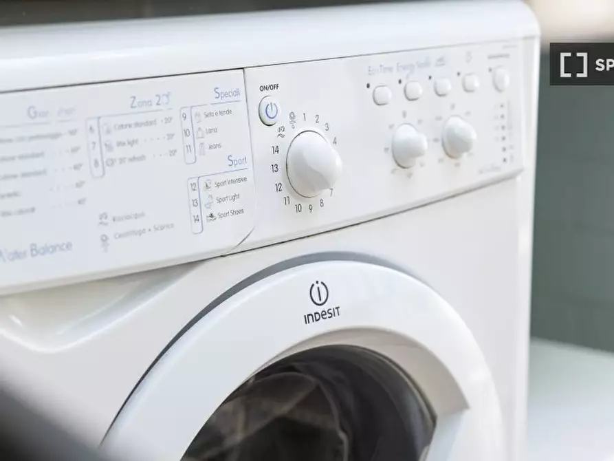 Immagine 13 di Camera condivisa in affitto  in Via Porrettana a Bologna