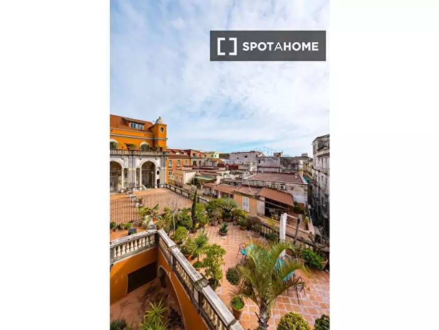 Immagine 9 di Appartamento in affitto  in Via Maddaloni a Napoli