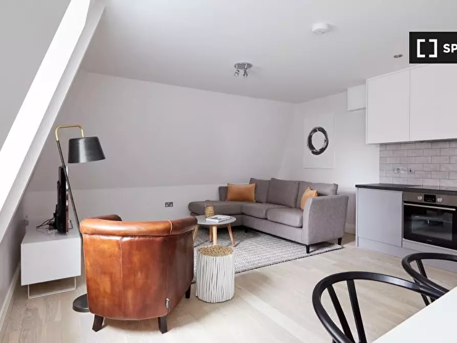 Immagine 2 di Appartamento in affitto  in Virginia House a Camden Town