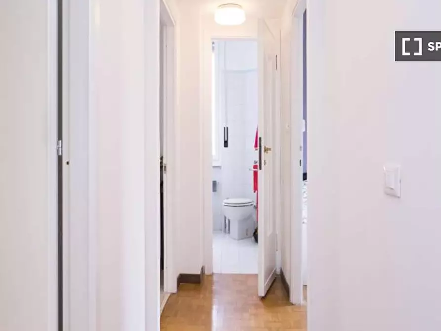 Immagine 18 di Camera condivisa in affitto  in Via Salvatore Barzilai a Milano