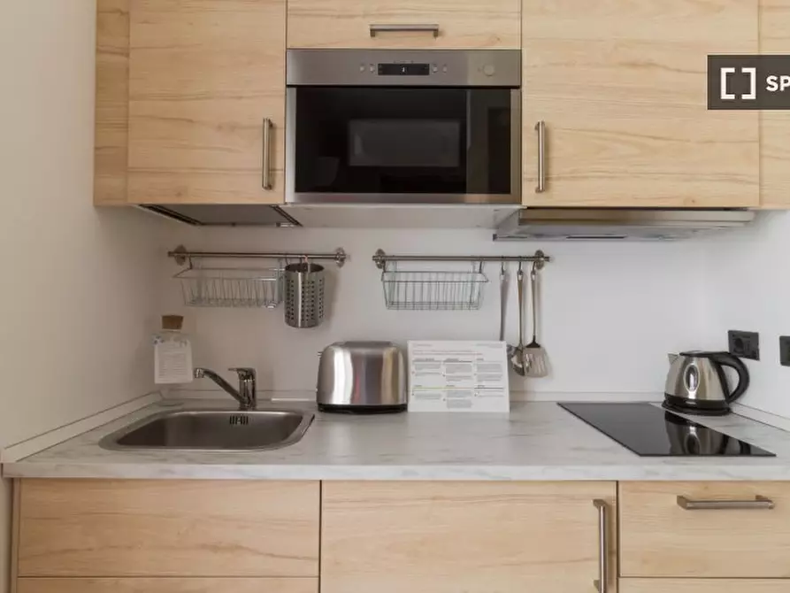 Immagine 5 di Appartamento in affitto  in Via Cenisio a Milano