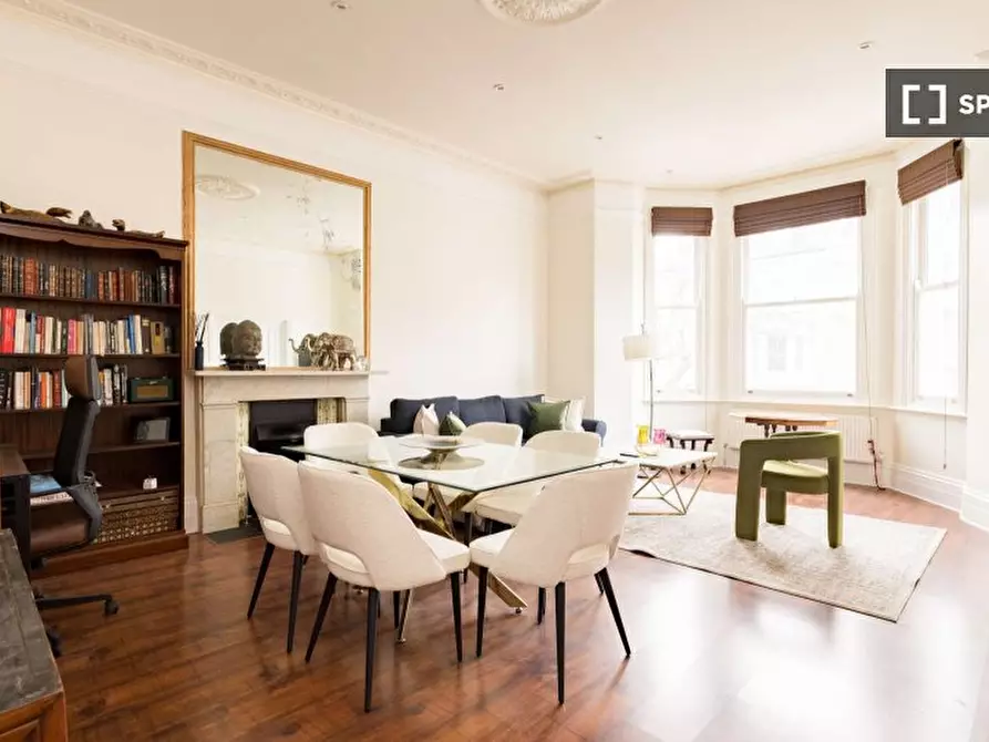 Immagine 1 di Appartamento in affitto  in Redcliffe Gardens Flat C SW10 HB a Kensington