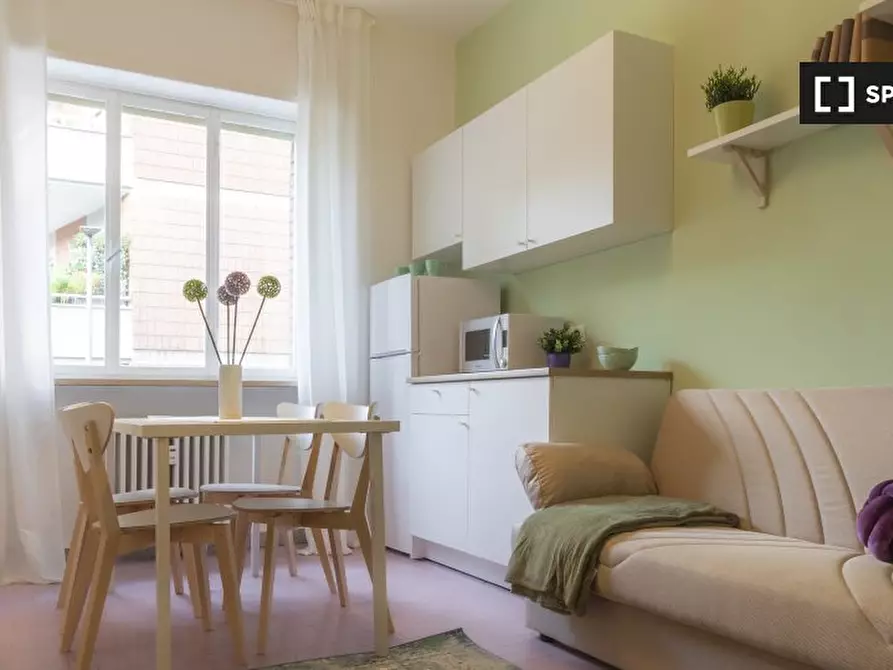 Immagine 10 di Camera condivisa in affitto  in Lungo Dora Napoli a Torino