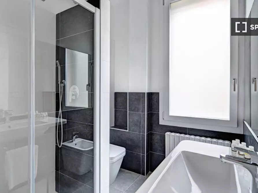 Immagine 10 di Appartamento in affitto  in Via Alessandro Tiarini a Bologna