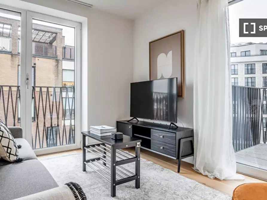 Immagine 2 di Appartamento in affitto  in Glade Path a Camberwell