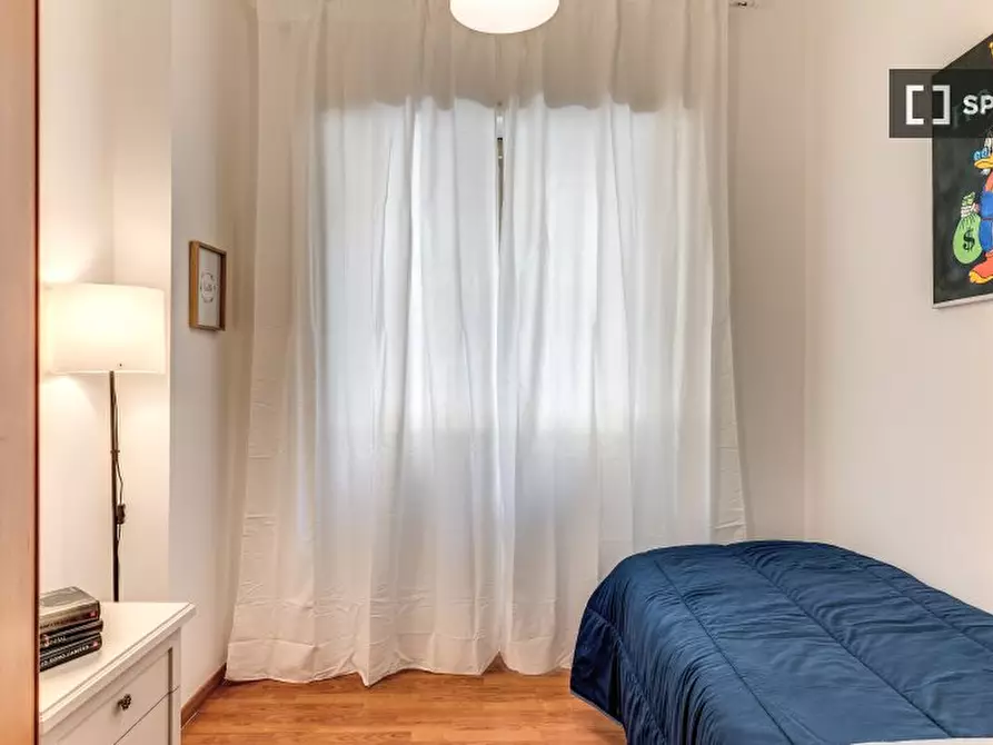 Immagine 19 di Appartamento in affitto  in Via dei Lauri a Roma