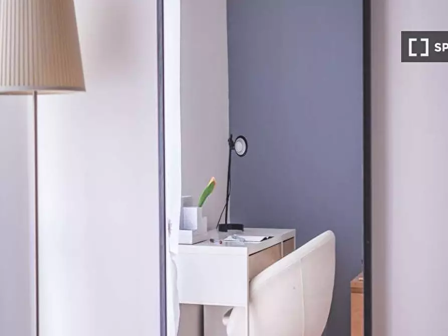 Immagine 2 di Camera condivisa in affitto  in Via Privata Poggibonsi a Milano