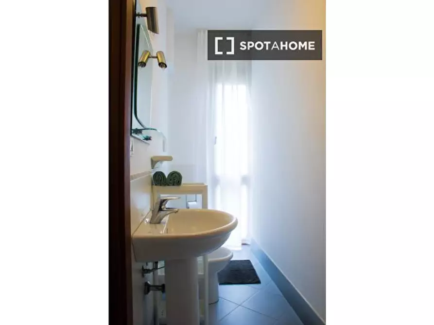 Immagine 6 di Camera condivisa in affitto  in Bligny a Brescia