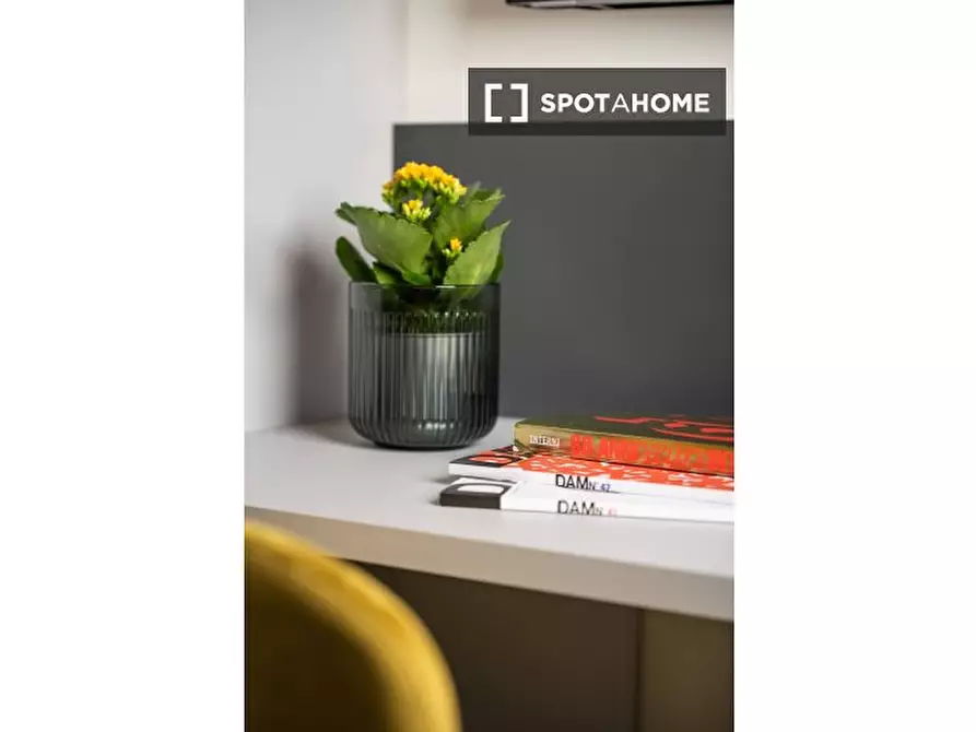 Immagine 10 di Ufficio in affitto  in Via Bernardo Davanzati a Milano