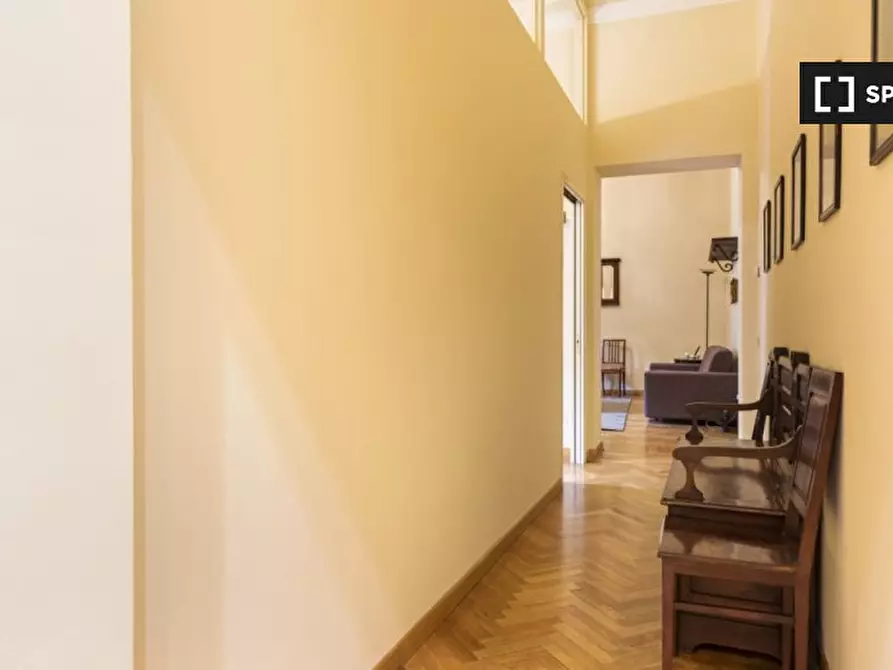 Immagine 6 di Appartamento in affitto  in Via dell' Oriuolo a Firenze