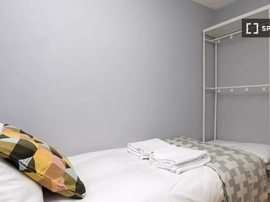 Immagine 12 di Appartamento in affitto  in Havil St a Camberwell