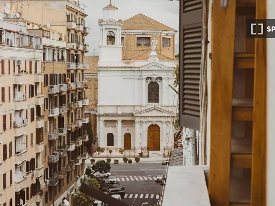 Immagine 4 di Appartamento in affitto  in Via Santa Maria Ausiliatrice a Roma