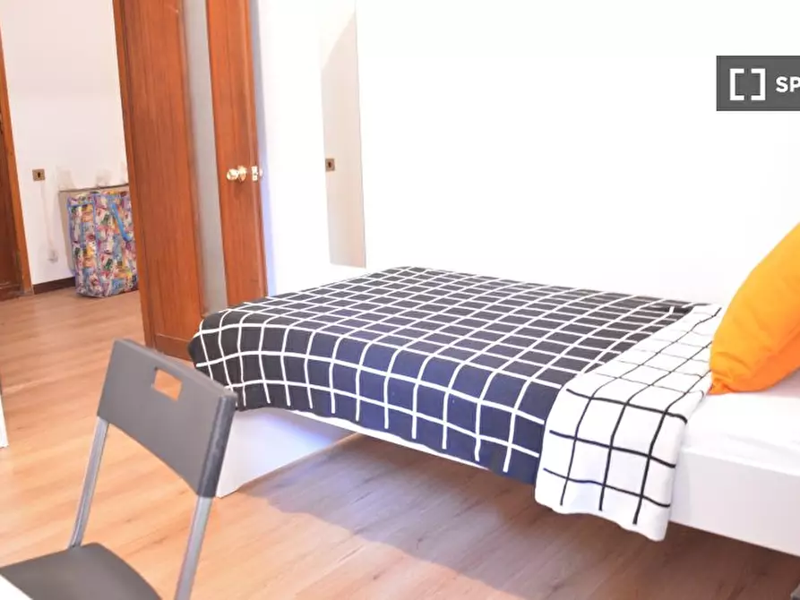 Immagine 3 di Camera condivisa in affitto  in Via Tigelliob a Cagliari