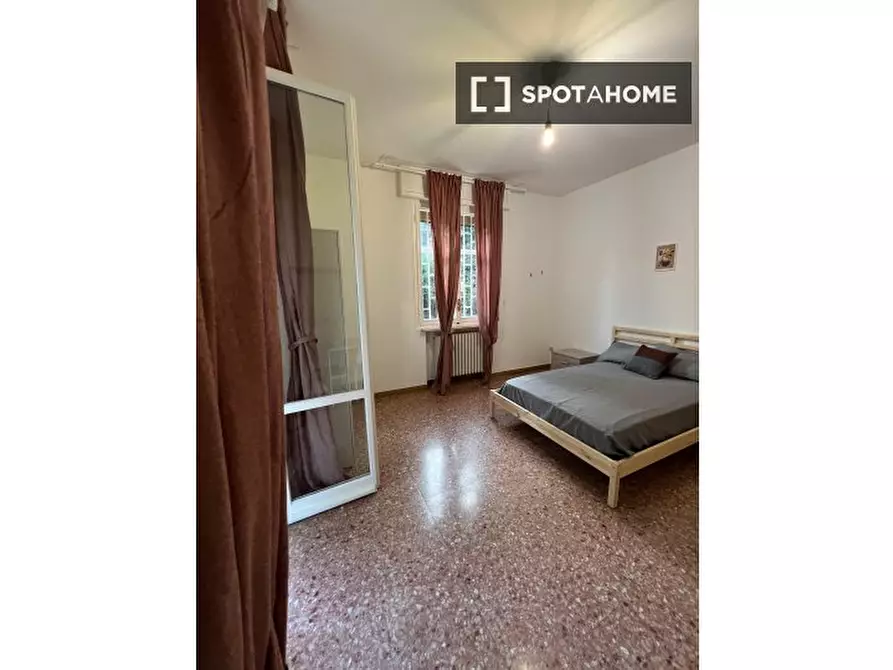 Immagine 2 di Camera condivisa in affitto  in Via D. Alighieri a Castel Maggiore