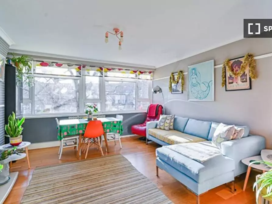 Immagine 1 di Appartamento in affitto  in Greenwich High Rd a Greenwich