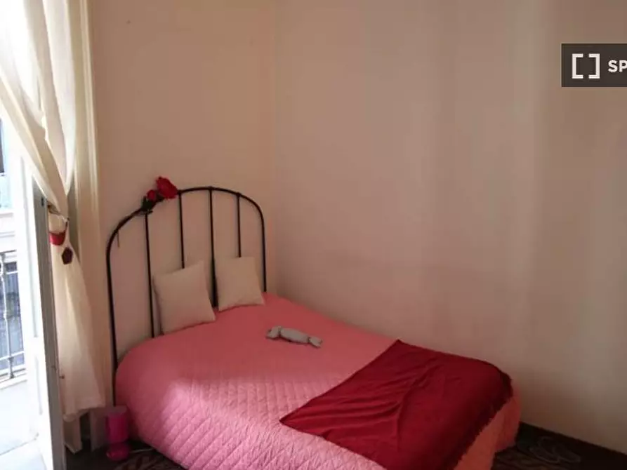 Immagine 5 di Camera condivisa in affitto  in Piazza XXIV Maggio a Milano