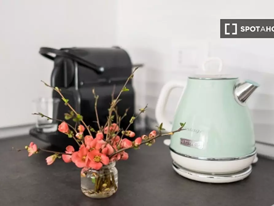 Immagine 4 di Ufficio in affitto  in Via S. Gervasio a Bologna