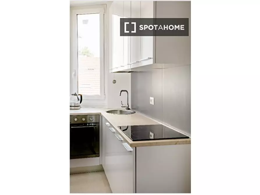 Immagine 4 di Camera condivisa in affitto  in Corso Garibaldi a Milano