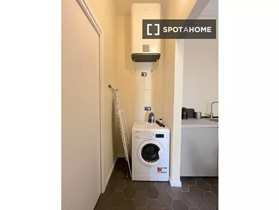 Immagine 14 di Appartamento in affitto  in Via Giovanni Camerana a Torino