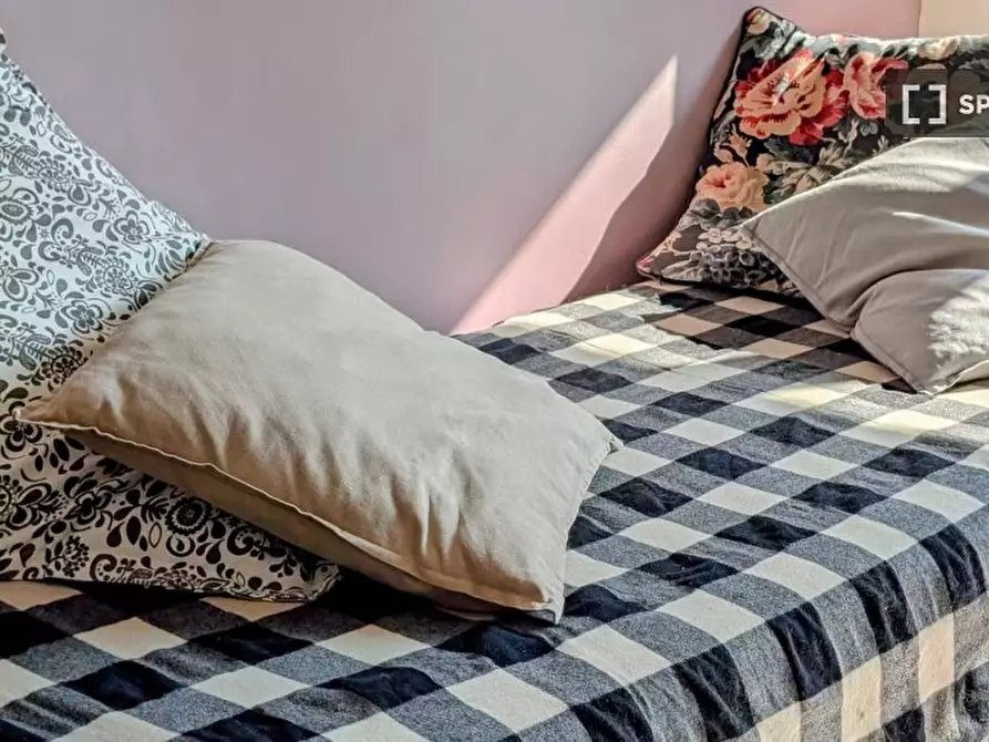 Immagine 3 di Camera condivisa in affitto  in Viale Omero a Milano