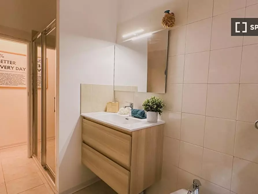 Immagine 4 di Camera condivisa in affitto  in Mura di Porta Galliera a Bologna