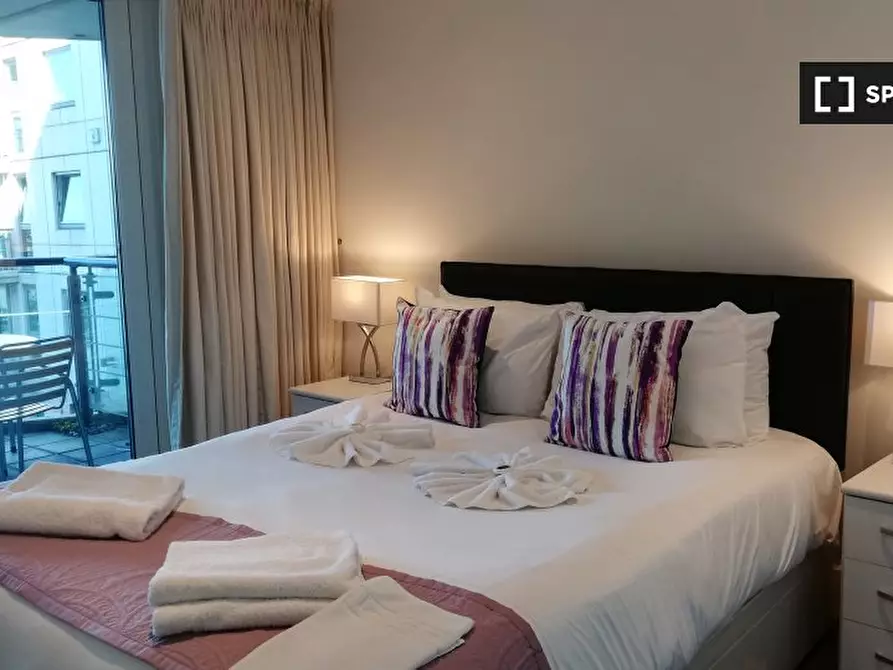 Immagine 9 di Appartamento in affitto  in St George’s Wharf  tower a Lambeth