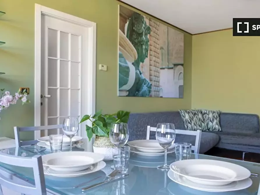 Immagine 3 di Appartamento in affitto  in Via Aurelio Saffi a Bologna