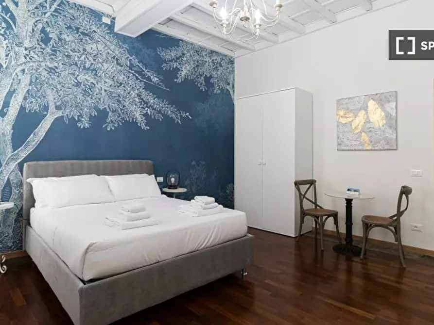 Immagine 16 di Appartamento in affitto  in Via Dei Cappuccini a Roma