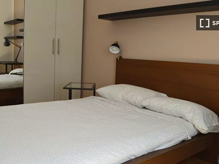Immagine 2 di Camera condivisa in affitto  in Corso Di Porta Romana/A a Milano