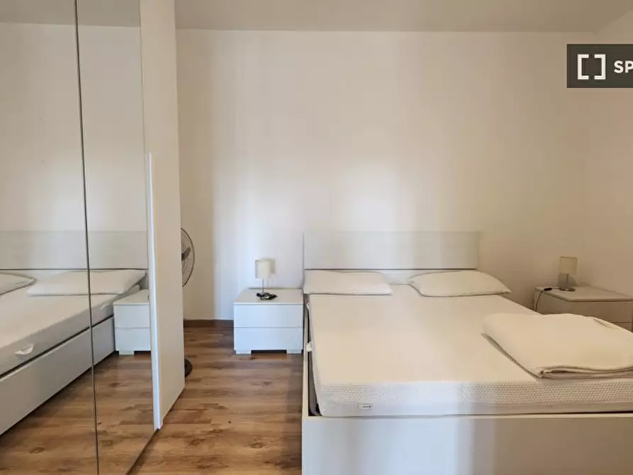 Immagine 1 di Camera condivisa in affitto  in Largo Luigi Antonelli a Roma