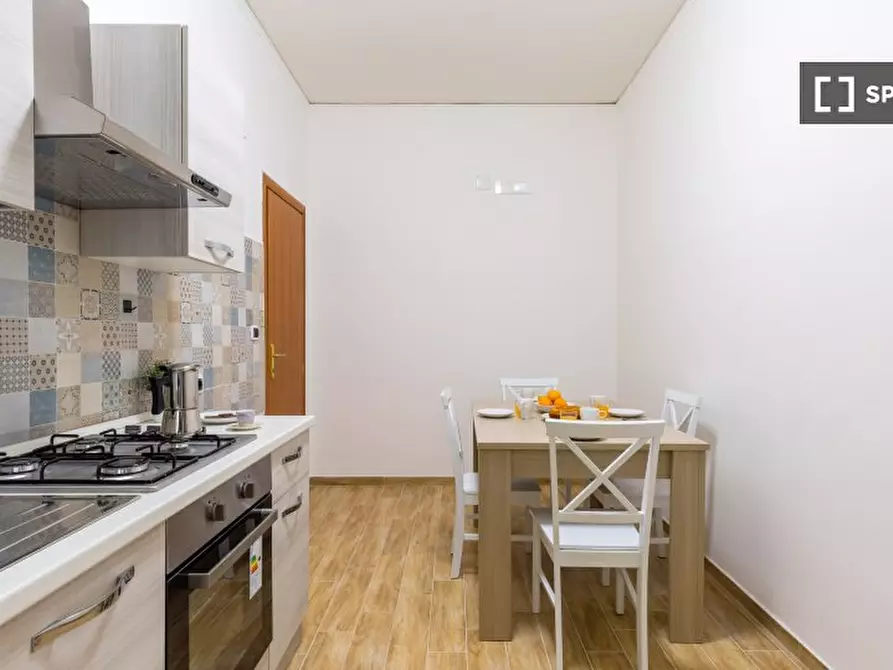 Immagine 2 di Appartamento in affitto  in Via Firenze a Napoli