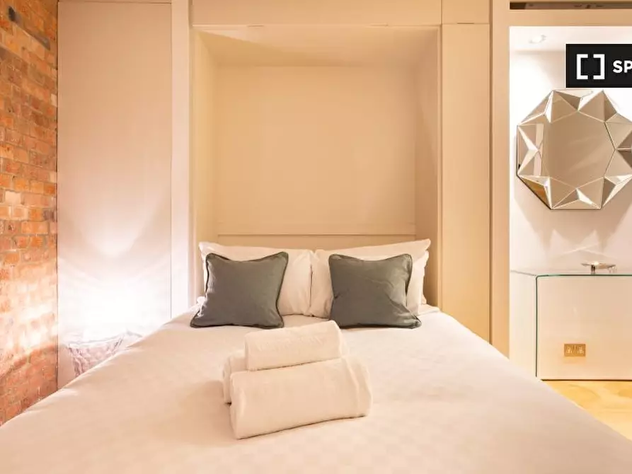 Immagine 9 di Appartamento in affitto  in Richmond Mews a 